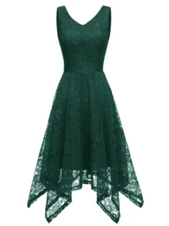 1950s Lace Pointed Hem Swing Dress