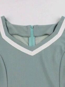 1950s Floral Patchwork Swing Dress 20 1950s Floral Patchwork Swing Dress -Candi Clothing Shop IMG 8212 74f3cd59 7719 4878 9601 f77b26e23695