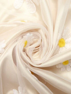 Yellow 1950s Daisy Bowtie Patchwork Dress 13 Yellow 1950s Daisy Bowtie Patchwork Dress -Candi Clothing Shop SCHL000622 5