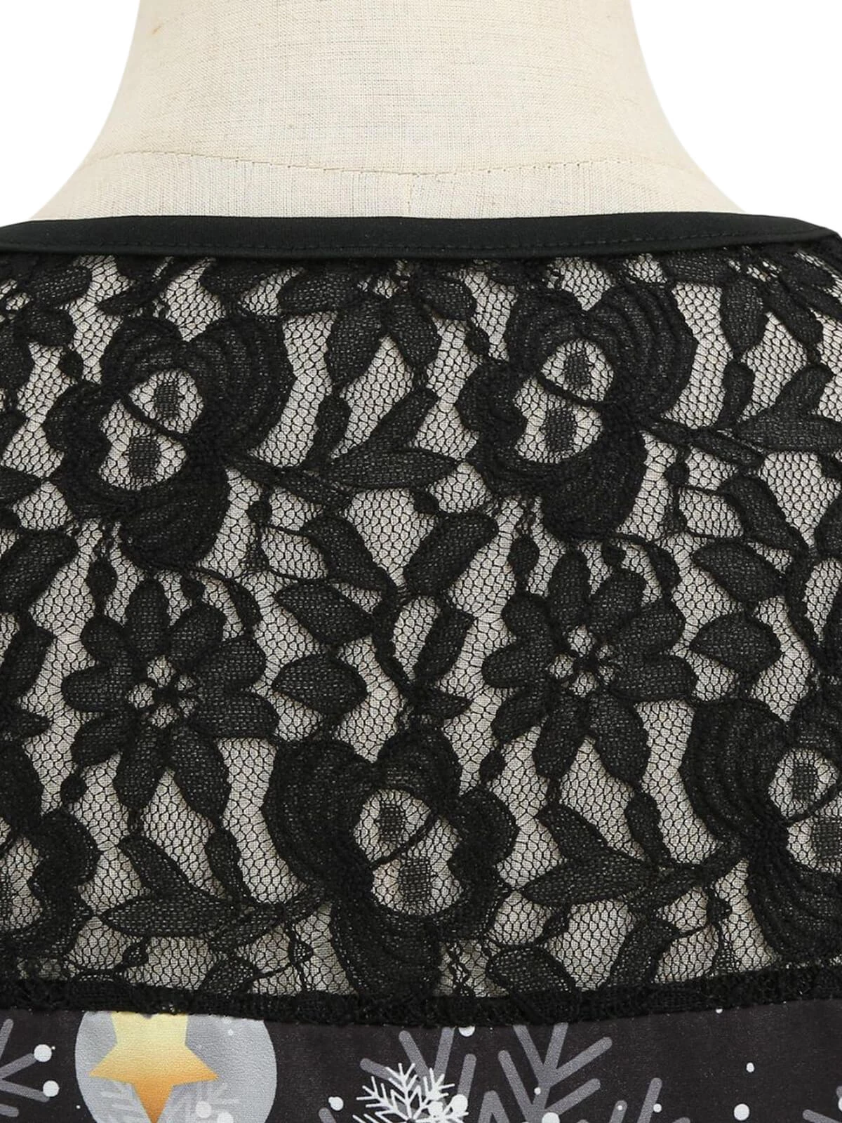 1950s Christmas Santa Claus Lace Patchwork Dress 6 1950s Christmas Santa Claus Lace Patchwork Dress - Image 6