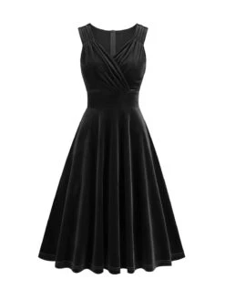 1950s Solid V-Neck Pleated Velvet Dress 10 1950s Solid V-Neck Pleated Velvet Dress -Candi Clothing Shop SCHL003484 B 1 1
