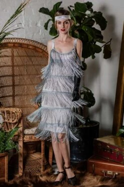 [Clearance] Belted Gray 1920s Fringe Gatsby Dress -Candi Clothing Shop SCV001595 GR 3 ddb8f69e 43bd 47bb 8c46 b0857add9cda