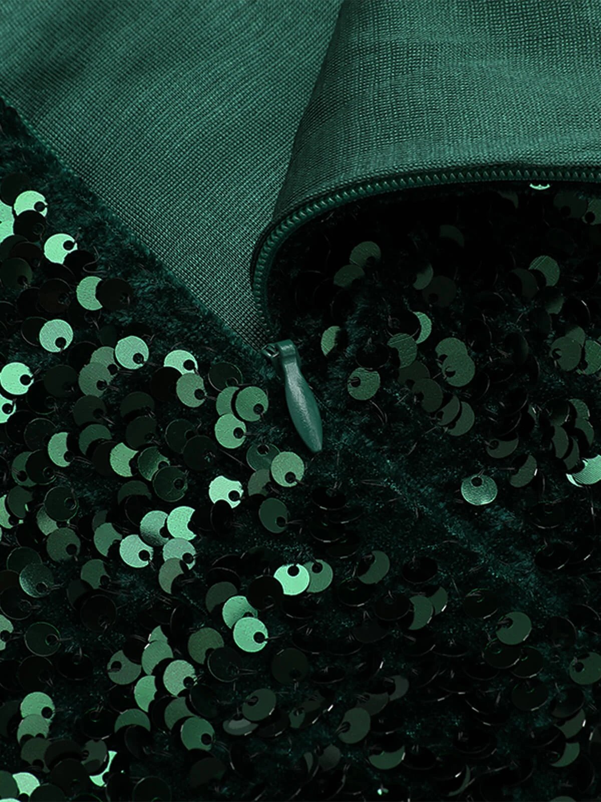 Green 1960s Sequins Off-Shoulder Pencil Dress 6 Green 1960s Sequins Off-Shoulder Pencil Dress - Image 6