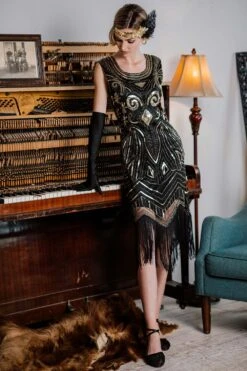 [US Warehouse] 1920s Sequined Fringe Flapper Dress -Candi Clothing Shop SVH034324 B 1